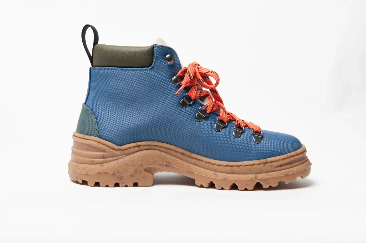 Farah Weekend red Boot